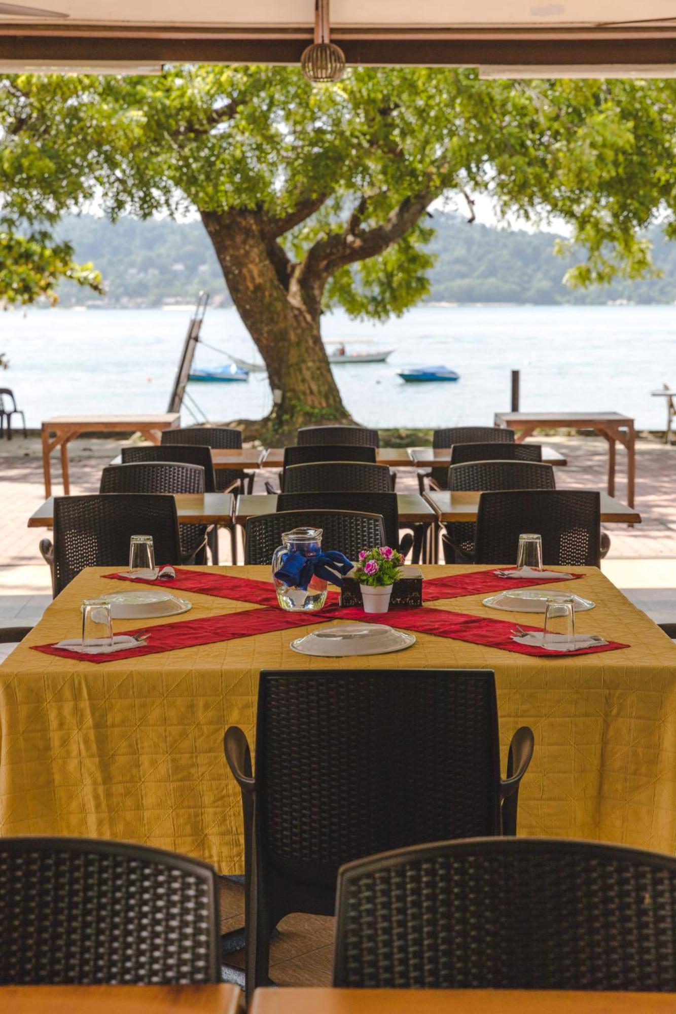 Pangkor Sandy Beach Resort Kampong Pasir Bogak Εξωτερικό φωτογραφία